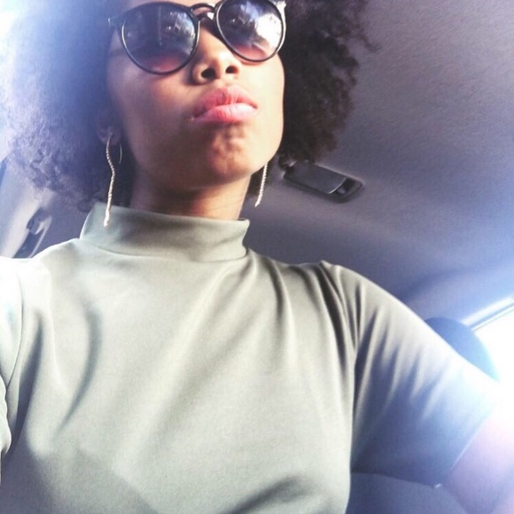 Olive/army green T-shirt dress - Picture 3 of 8